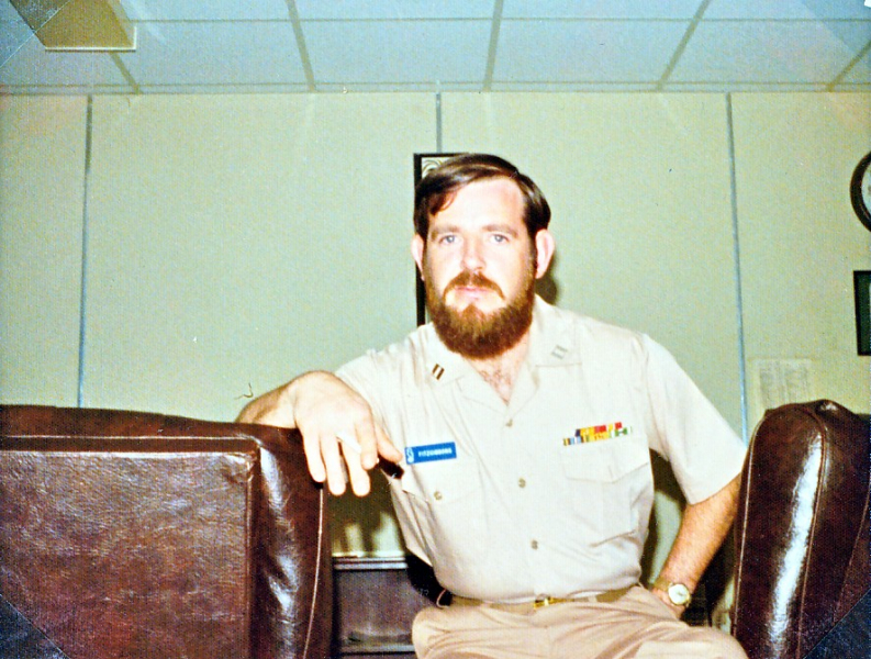 1973 NavFac SNI - Lt Paul Fitzgibbons in BOQ