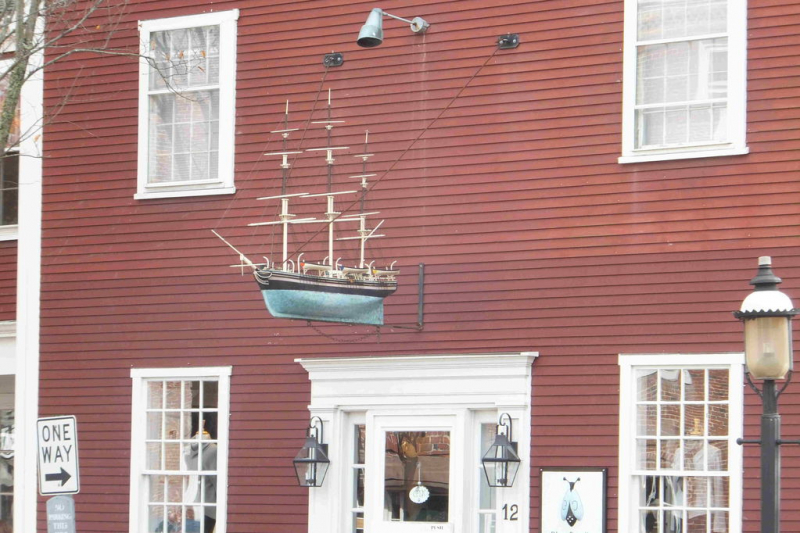 NAN13-RRH2166-MainStreet