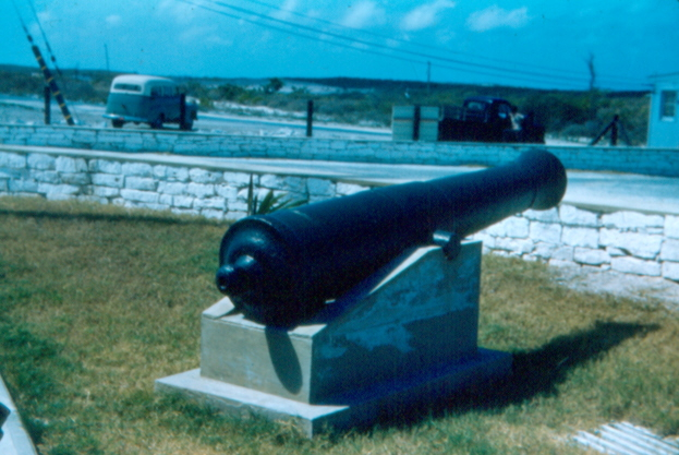 1957 - Cannon - Guardiing the Gate