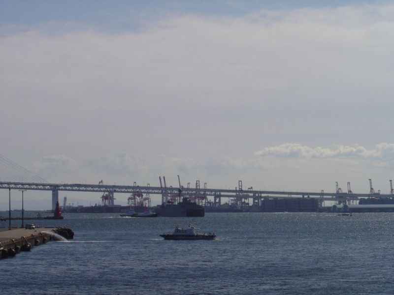 Impeccable pulling into Yokohama