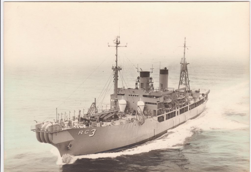 USS AEOLUS (ARC 3) Port Bow view